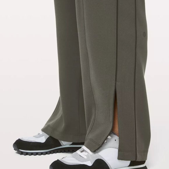 LULULEMON ON THE RIGHT TRACK DEEP GREEN SPLIT HEM PANTS SEE MEASUREMENTS - Picture 5 of 12